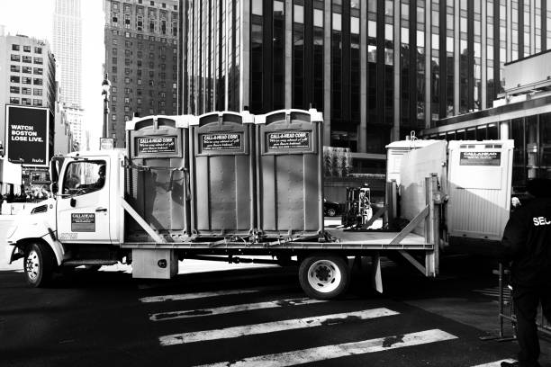 Best Restroom trailer rental cost  in Vienna, WV